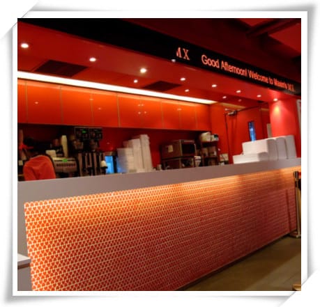 1400835193-417383529