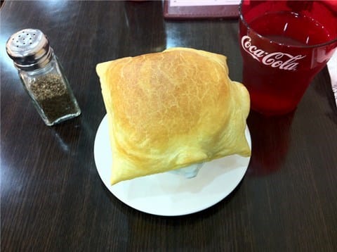 牛鬼牛排館-大塊澎派的排餐好優惠! - 第6張圖 酥皮濃湯 - 新莊區的牛鬼牛排館)