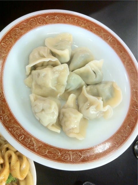 洪師父牛肉麵-可愛公仔當招牌,餐點好犀利! - 第6張圖 洪師父牛肉麵的相片 - 內湖區