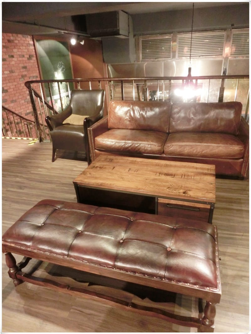 1405873989-1962013015.jpg 1405873989-1962013015.jpg