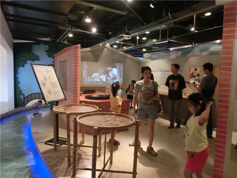 1410965615-728188259.jpg 1410965615-728188259.jpg