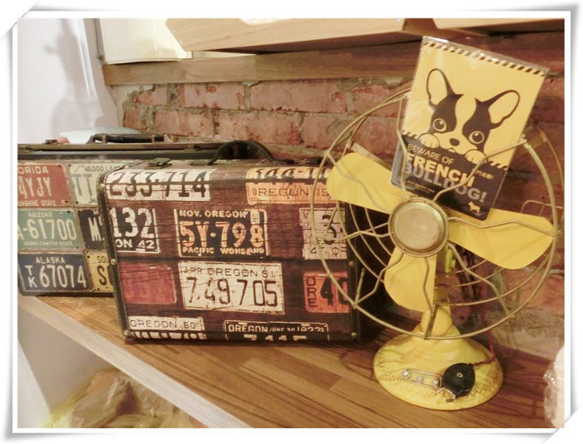 [國父紀念館站.寵物餐廳]Cool Zi 胖東西廚房~美味的義大利麵和牛肉堡與超可愛法國鬥牛犬伴你渡過美食時光