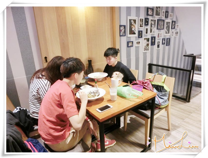 1446571912-872382789.jpg 1446571912-872382789.jpg