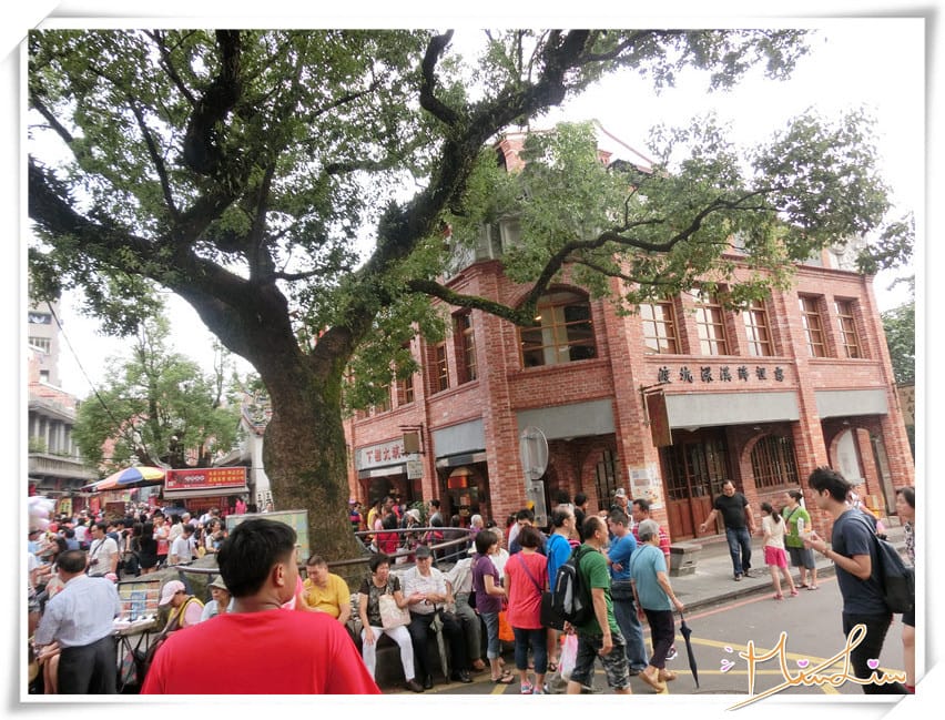 深坑豆腐美食半日遊懶人包~大樹下臭豆腐,楊桃汁,青蛙下蛋,古早厝麻辣豆腐,麗芬肉粽 - 第12張圖 1448295767-884127711.jpg