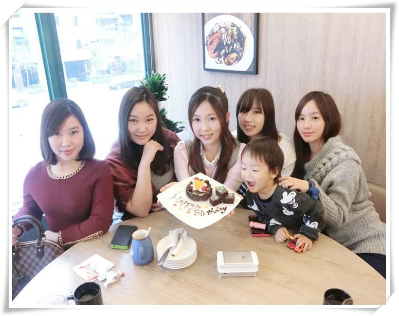 12736431_1074508535904072_1550327639_n