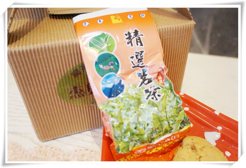 杰興茶行50g茶葉 + 沖茶器 + 10片一口酥餅 + 野餐盒～　甘醇的茶搭配療癒沖茶器好方便！