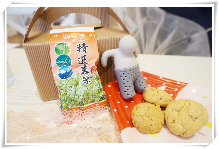 杰興茶行50g茶葉 + 沖茶器 + 10片一口酥餅 + 野餐盒～　甘醇的茶搭配療癒沖茶器好方便！