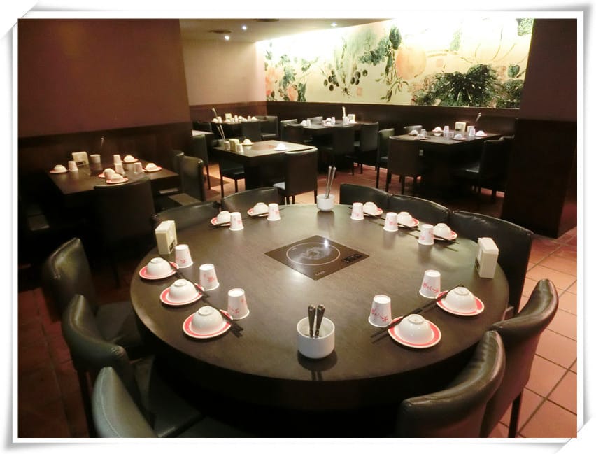 太和殿鴛鴦麻辣火鍋~港台知名藝人台北必嚐的經典鍋味,挑嘴味蕾已滿足 - 第7張圖 太和殿鴛鴦麻辣火鍋~港台知名藝人台北必嚐的經典鍋味,挑嘴味蕾已滿足