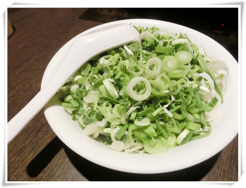 太和殿鴛鴦麻辣火鍋~港台知名藝人台北必嚐的經典鍋味,挑嘴味蕾已滿足 - 第15張圖 太和殿鴛鴦麻辣火鍋~港台知名藝人台北必嚐的經典鍋味,挑嘴味蕾已滿足