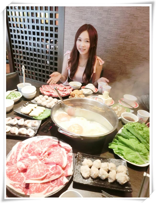 太和殿鴛鴦麻辣火鍋~港台知名藝人台北必嚐的經典鍋味,挑嘴味蕾已滿足 - 第40張圖 太和殿鴛鴦麻辣火鍋~港台知名藝人台北必嚐的經典鍋味,挑嘴味蕾已滿足