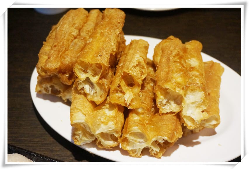 太和殿鴛鴦麻辣火鍋~港台知名藝人台北必嚐的經典鍋味，挑嘴味蕾已滿足