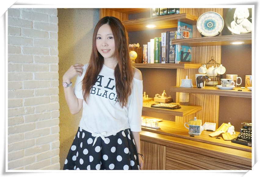 1470598419-435284095 1470598419-435284095