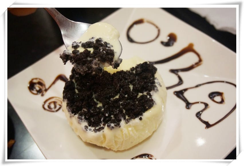 1475775306-3393265308