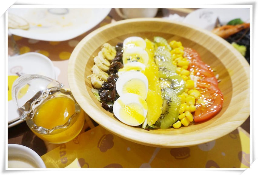 1476223816-3053145924