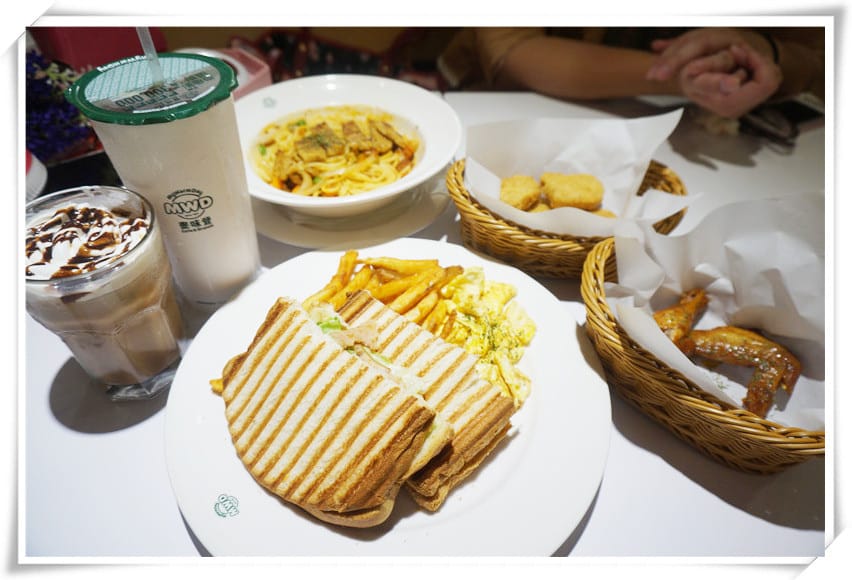 1478525156-1578038221.jpg 1478525156-1578038221.jpg