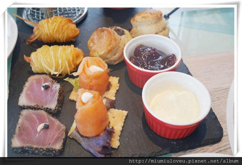 1486397816-962077411.jpg 1486397816-962077411.jpg