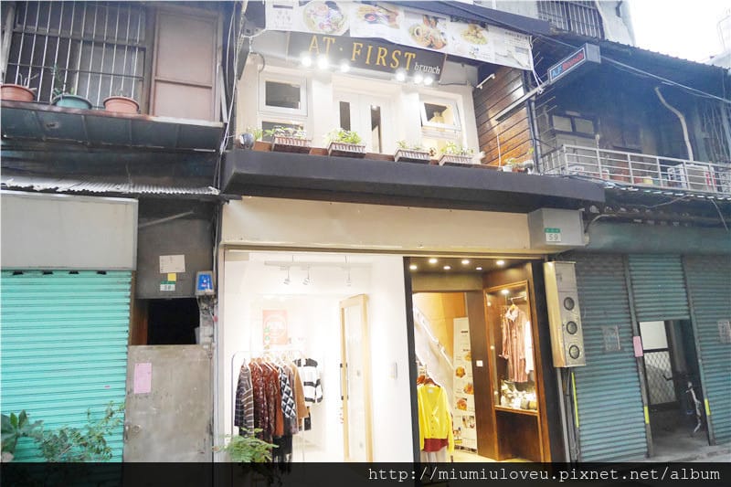 1487264962-1633598415.jpg 1487264962-1633598415.jpg