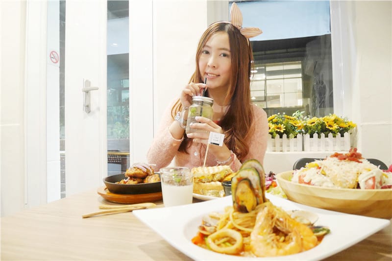 1487264974-2622944438.jpg 1487264974-2622944438.jpg