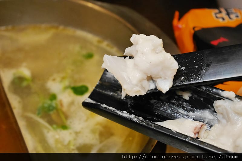 P1190025_副本.jpg P1190025_副本.jpg