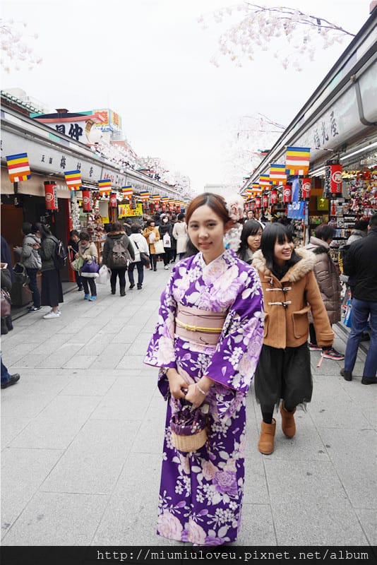 1487701823-272617870.jpg 1487701823-272617870.jpg