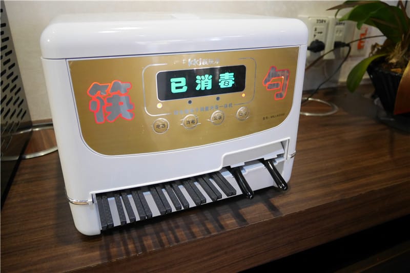 [三重美食.咖哩飯推薦]雙醬咖哩三重店～用酥炸香排與雙醬美味享受，cp值高到破表－推薦咖哩控朝聖！