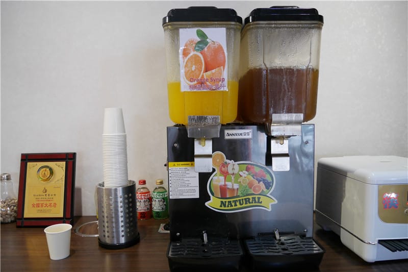 1492476474-380799350.jpg 1492476474-380799350.jpg