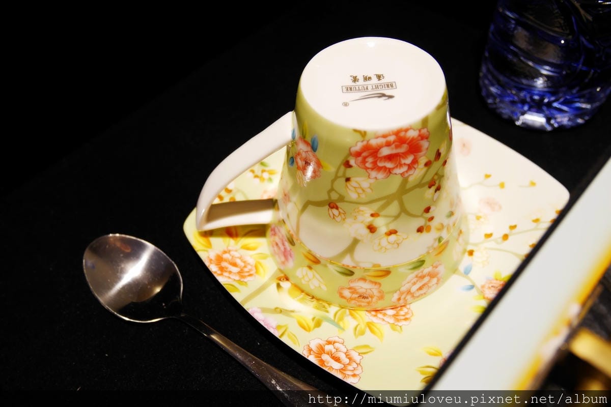 P1100035_副本.jpg P1100035_副本.jpg