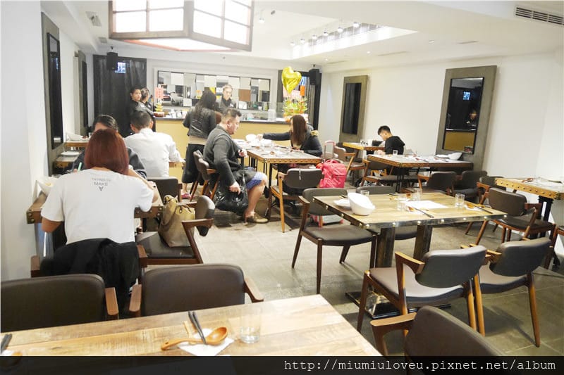 1489943029-295480548.jpg 1489943029-295480548.jpg