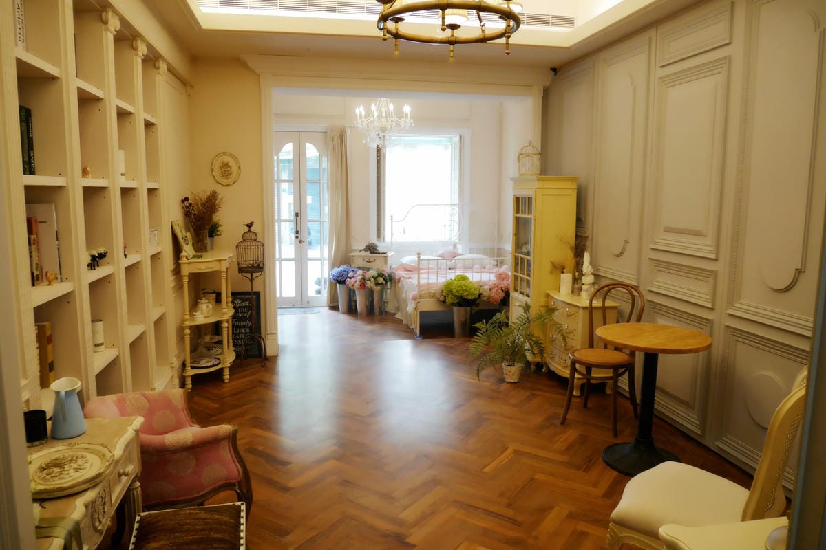 妙妙琳浪漫單曲MV與夢幻寫真拍攝~時尚公主婚紗-囍聚婚禮創意館/絕美造型師-新秘桑妮/仙女推手攝影師-Mason’s Studio黃岑庭/人氣水晶教堂-新靚點花園飯店/甜美木馬場地-Niniminou & 1/2am - 第19張圖 妙妙琳浪漫單曲MV與夢幻寫真拍攝~時尚公主婚紗-囍聚婚禮創意館/絕美造型師-新秘桑妮/仙女推手攝影師-Mason’s Studio黃岑庭/人氣水晶教堂-新靚點花園飯店/甜美木馬場地-Niniminou & 1/2am