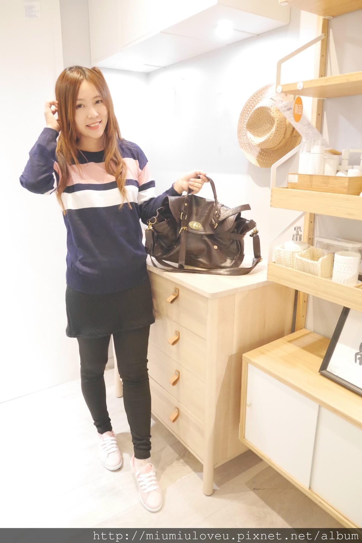 P1550618_副本.jpg P1550618_副本.jpg