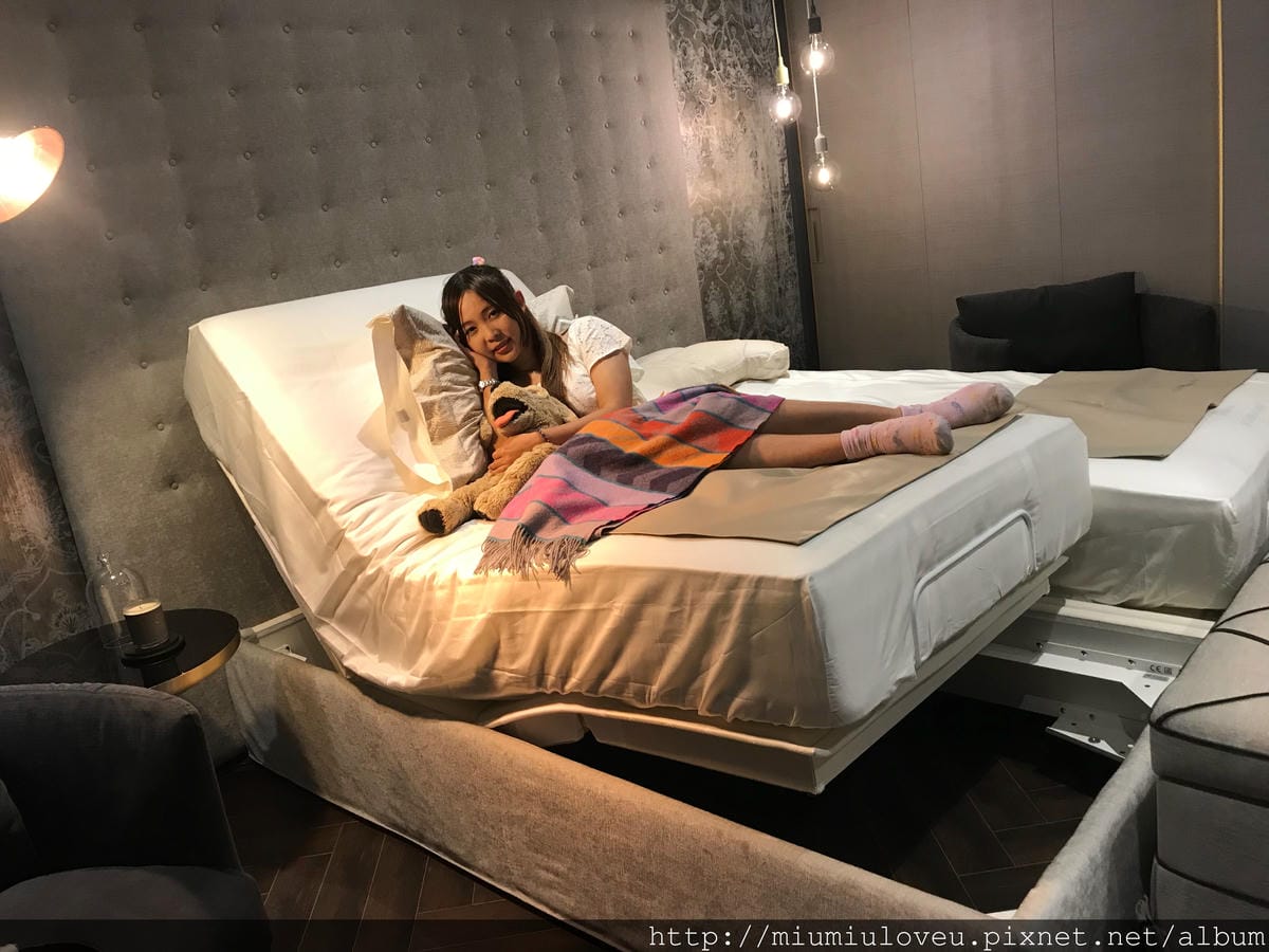 IMG_2558.jpg IMG_2558.jpg