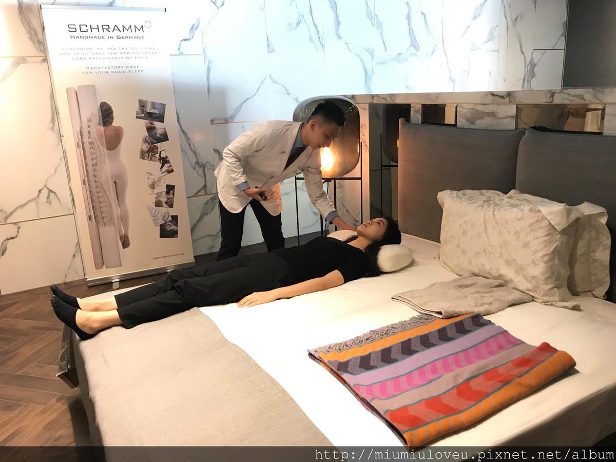 IMG_2437.jpg IMG_2437.jpg