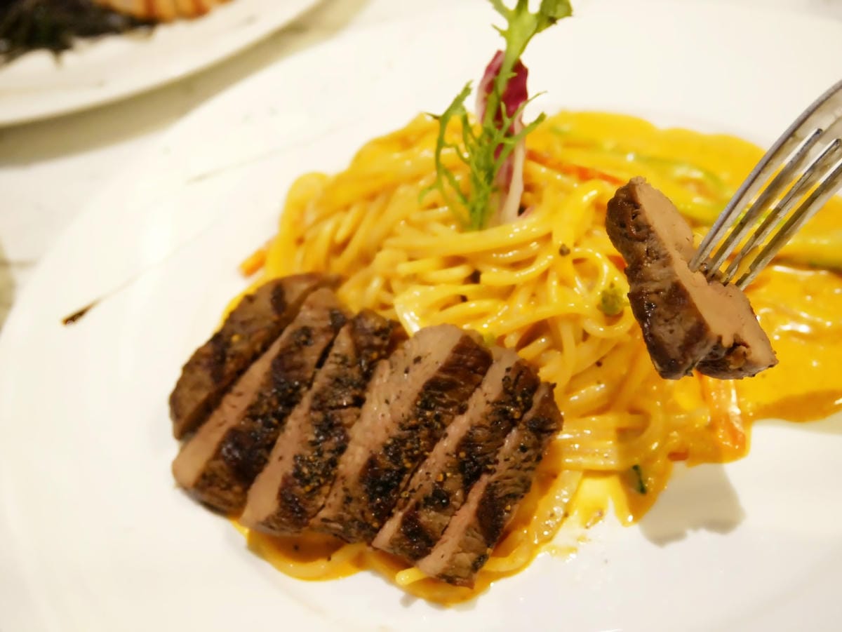 P1000445_副本.jpg P1000445_副本.jpg