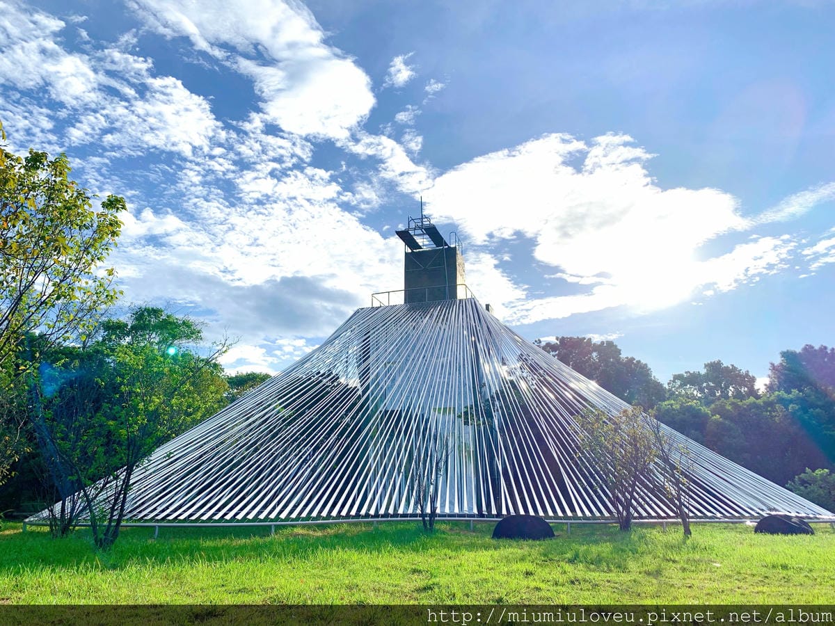 006馬岩松《自然舞衣》2.jpg 006馬岩松《自然舞衣》2.jpg