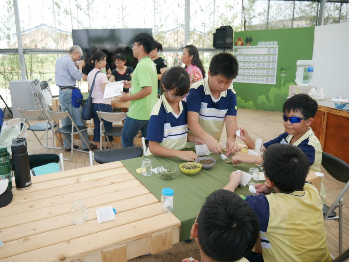 20_meitu_35.jpg 20_meitu_35.jpg