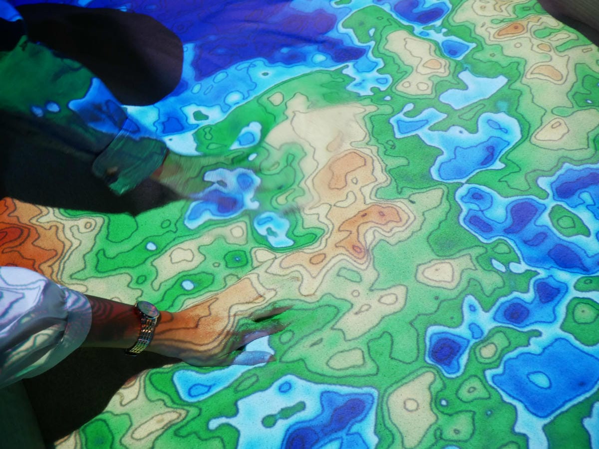 94_meitu_115.jpg 94_meitu_115.jpg