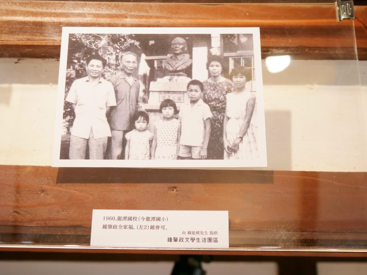 P1190196_副本.jpg P1190196_副本.jpg