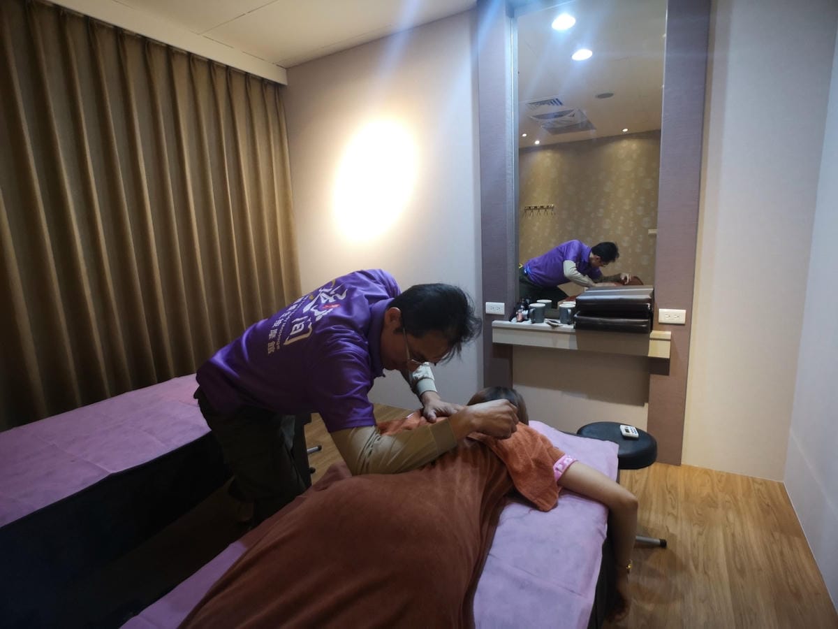 IMG_20191206_184204_副本.jpg IMG_20191206_184204_副本.jpg