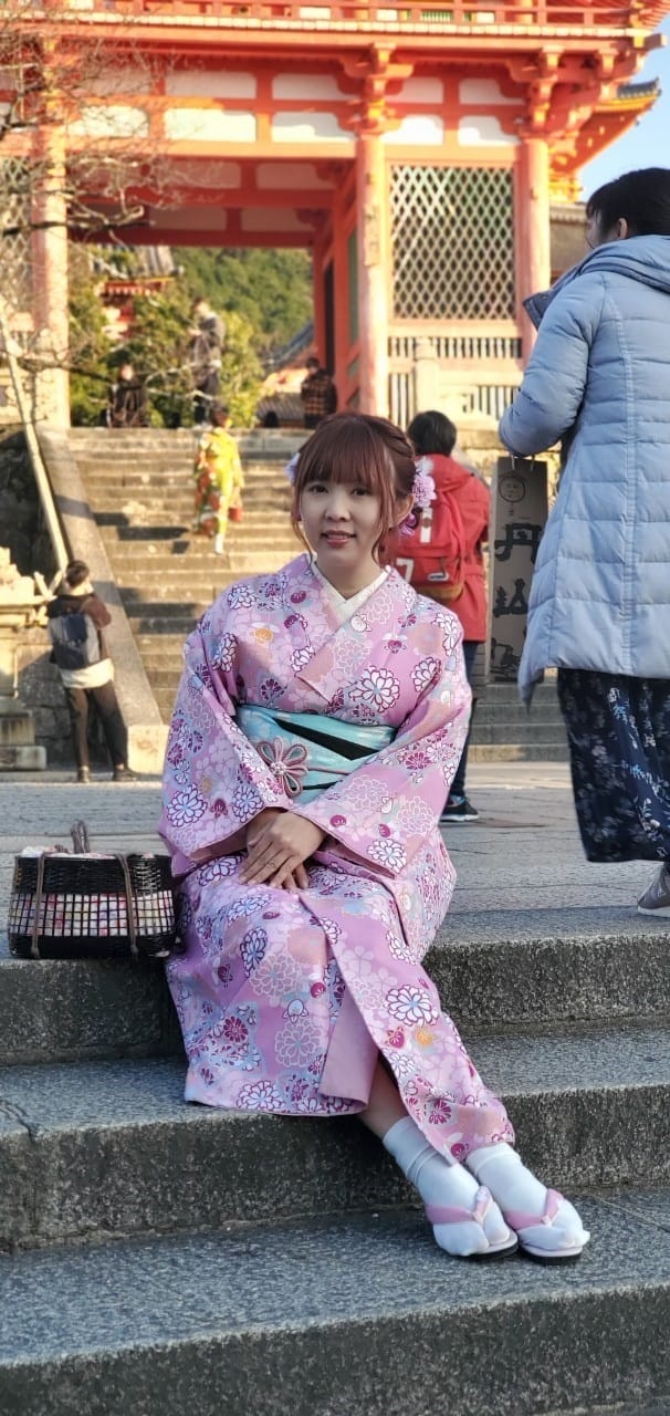 第二套 和服 原檔沒修_200114_0068_副本.jpg 第二套 和服 原檔沒修_200114_0068_副本.jpg