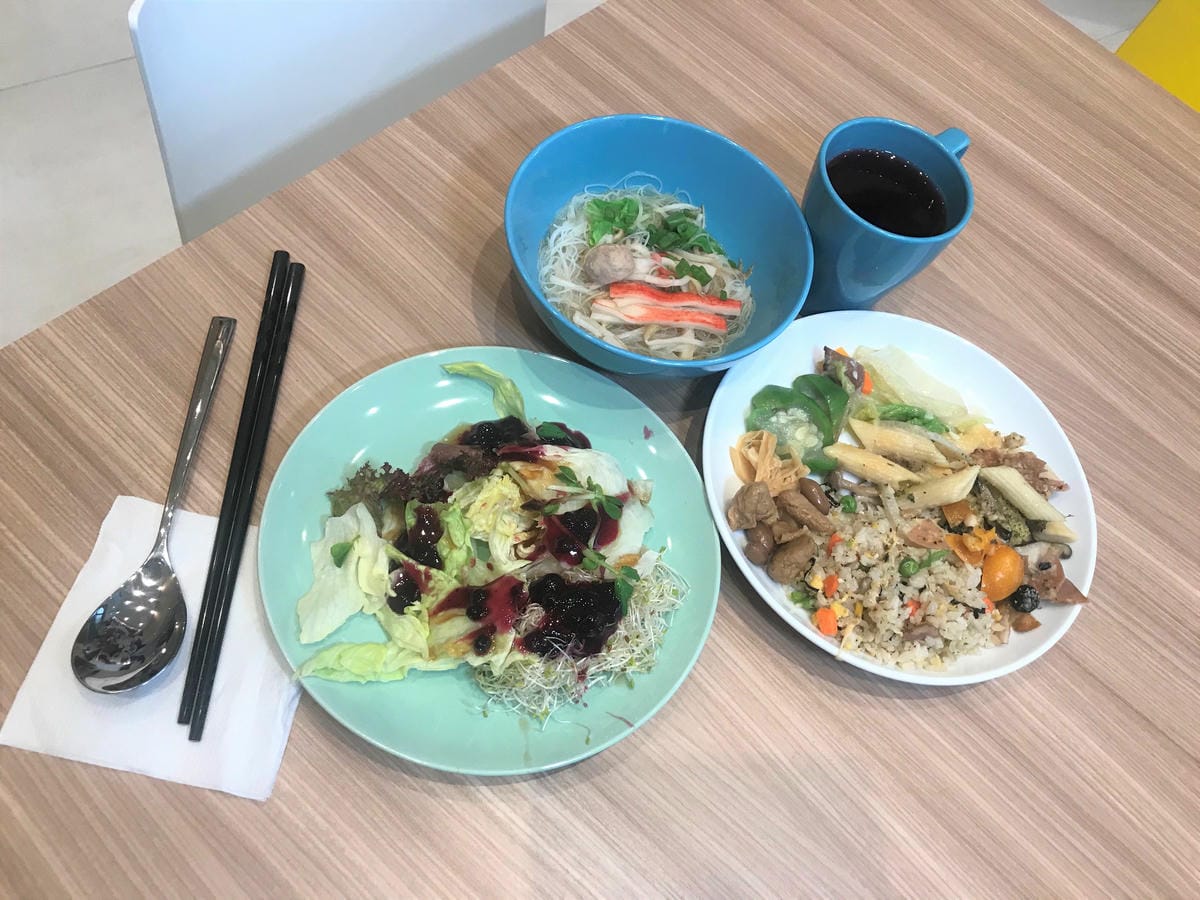 /tmp/phpU7tJEL /tmp/phpU7tJEL