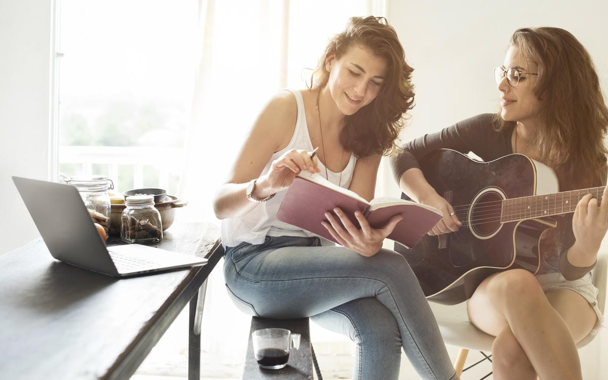 pixta_28441198_M.jpg pixta_28441198_M.jpg