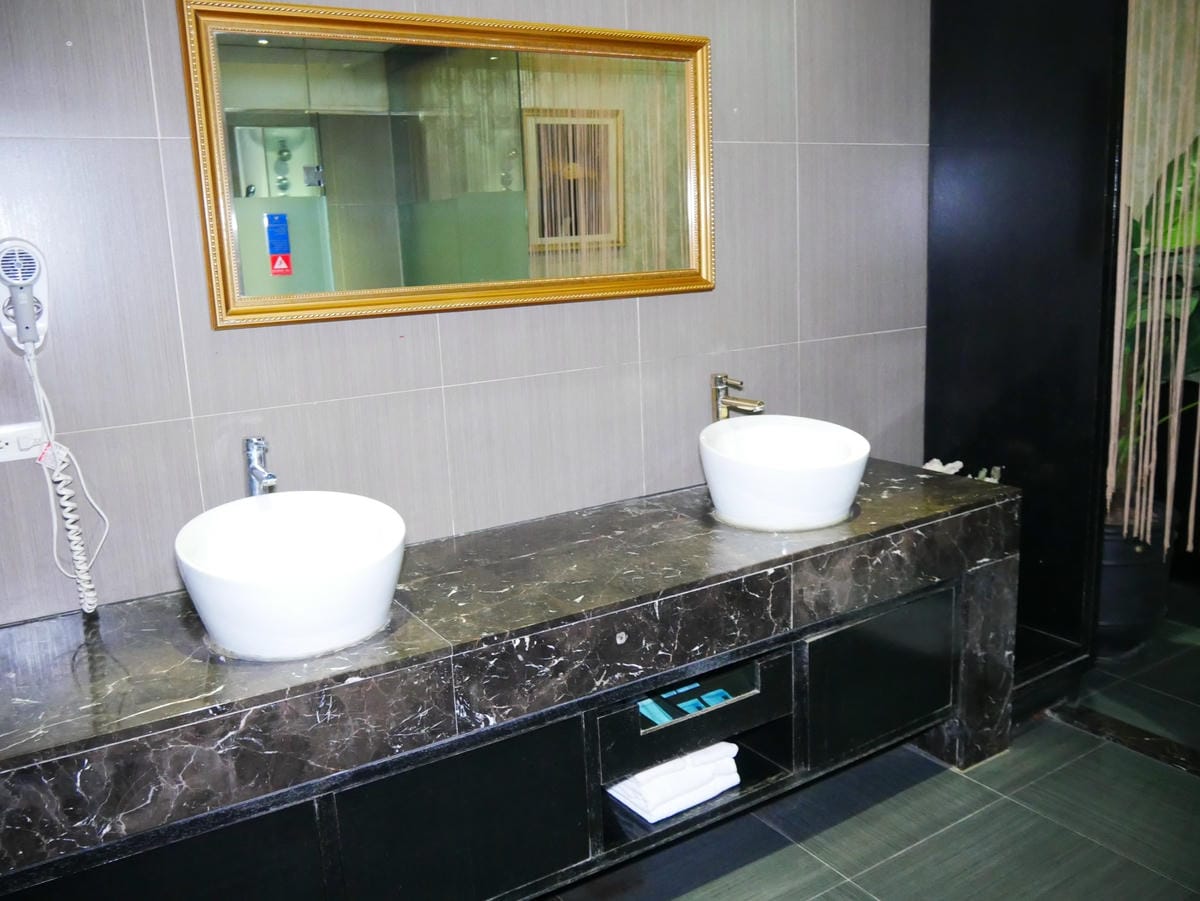 P1620265_副本.jpg P1620265_副本.jpg