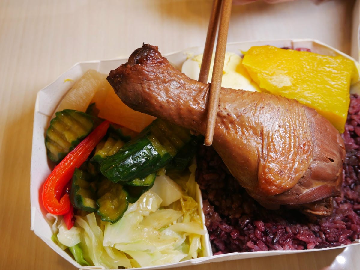 P1670676_副本.jpg P1670676_副本.jpg