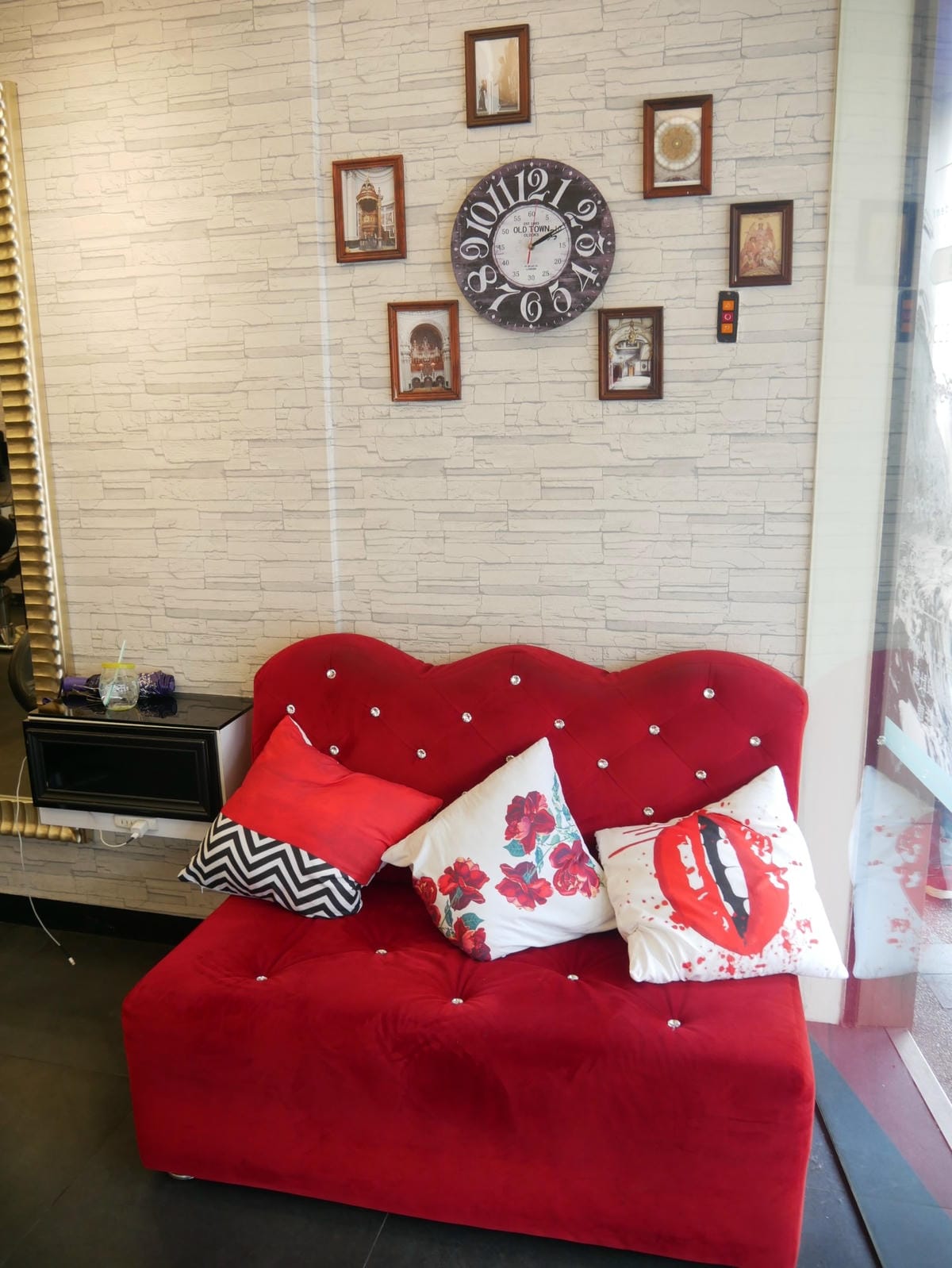 P1680087_副本.jpg P1680087_副本.jpg