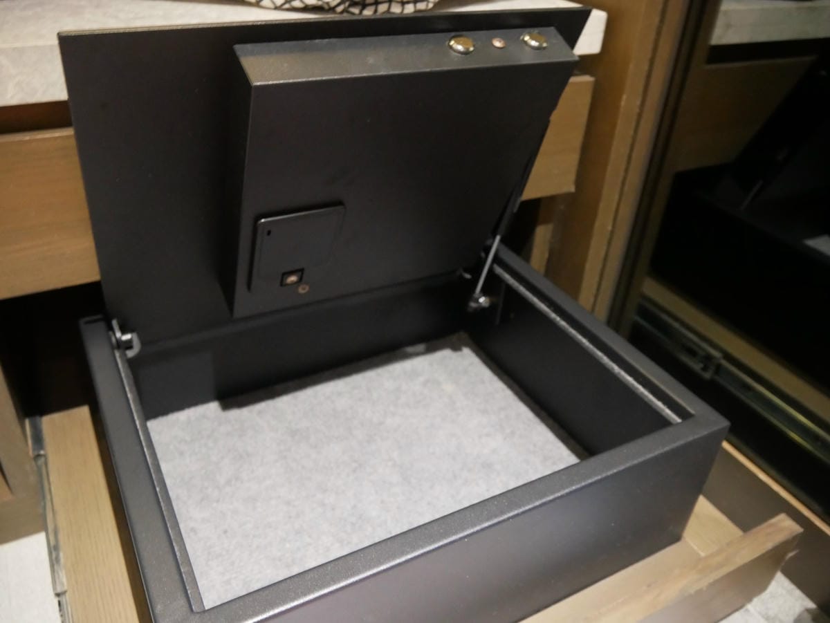 P1680718_副本.jpg P1680718_副本.jpg