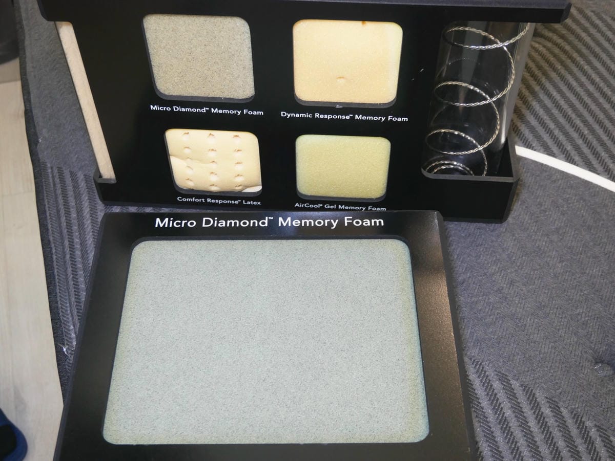 P1690705_副本.jpg P1690705_副本.jpg