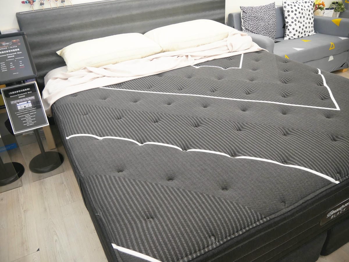 P1690747_副本.jpg P1690747_副本.jpg