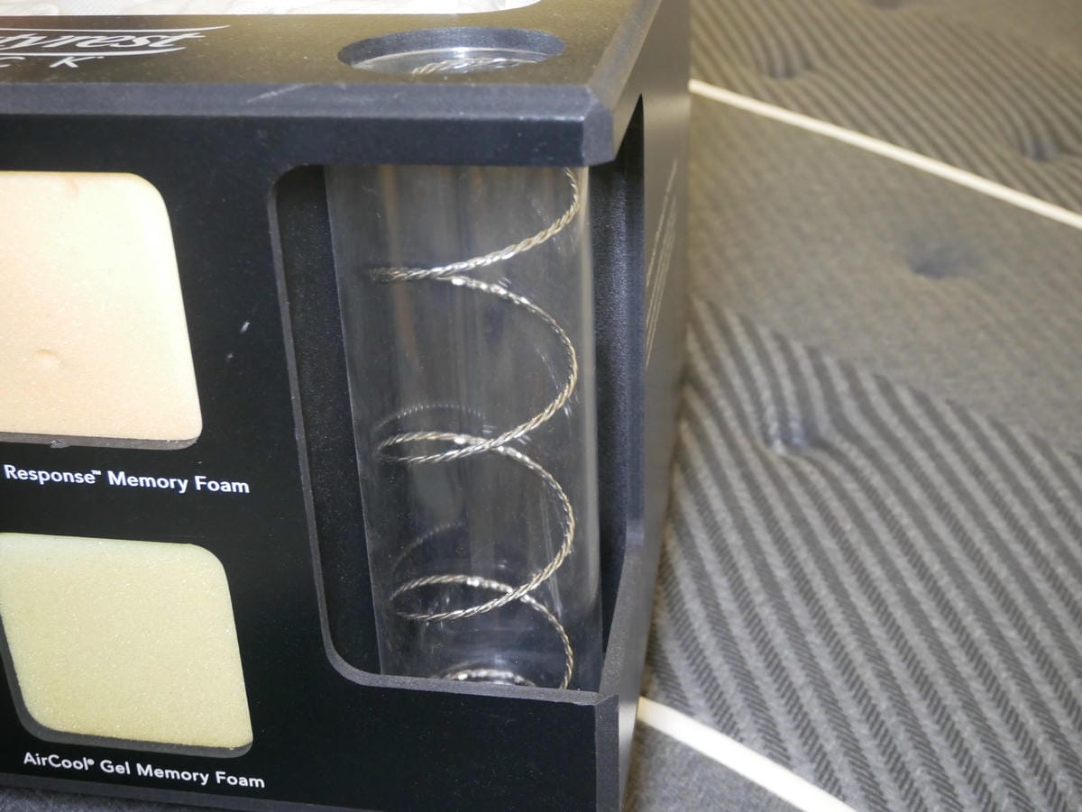 P1690698_副本.jpg P1690698_副本.jpg