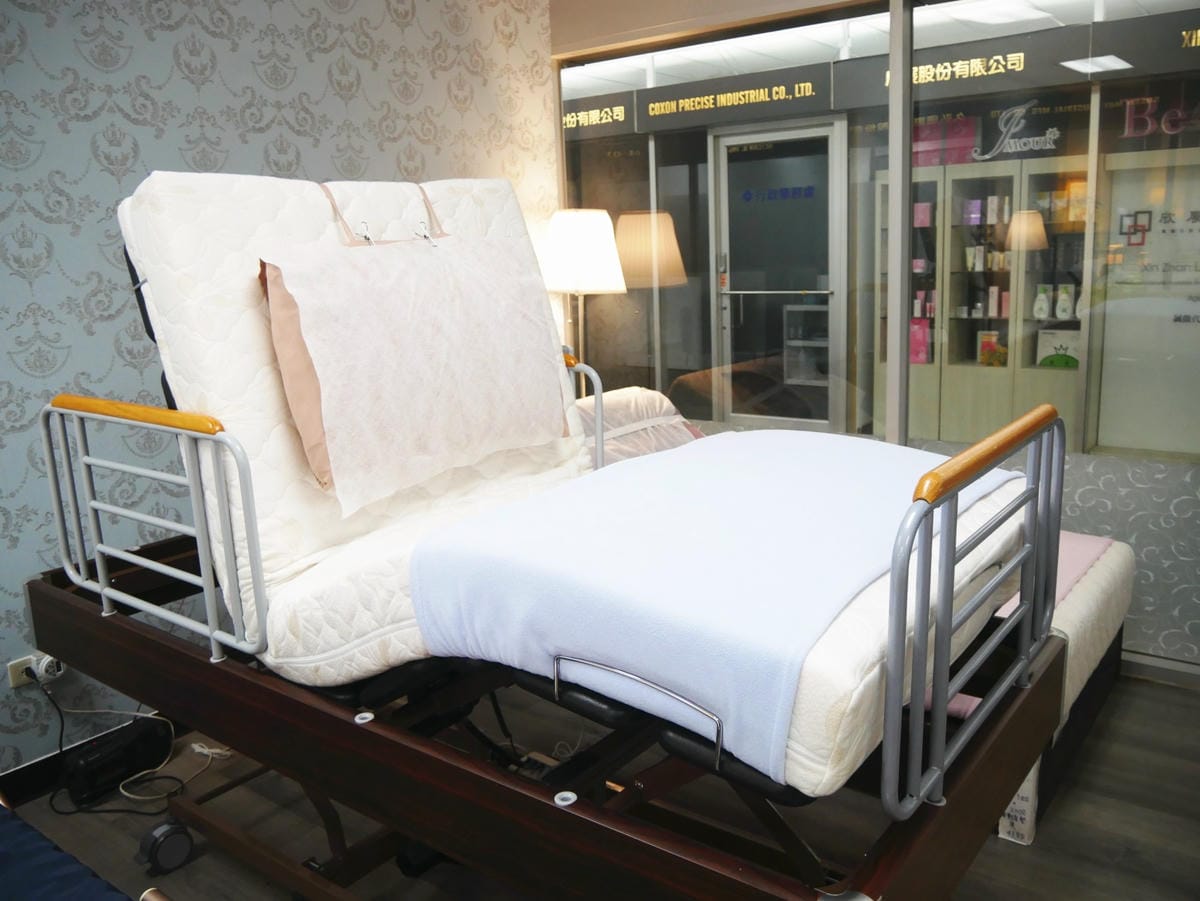 P1710100_副本.jpg P1710100_副本.jpg