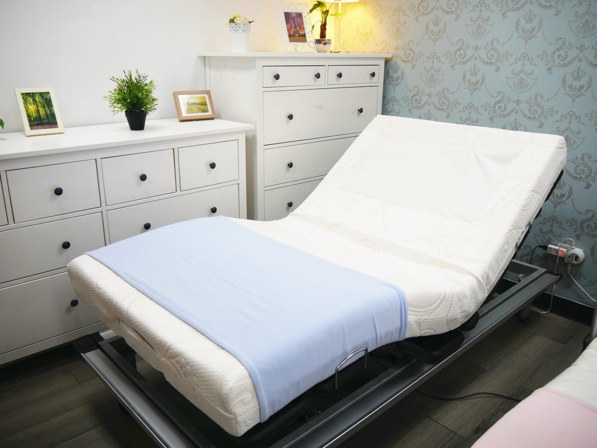 P1710062_副本.jpg P1710062_副本.jpg